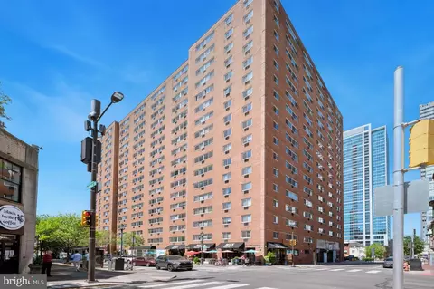 2101 17 Chestnut St #1414, Philadelphia, PA 19103