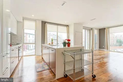 621 S 23 S 24th St #206, Philadelphia, PA 19146
