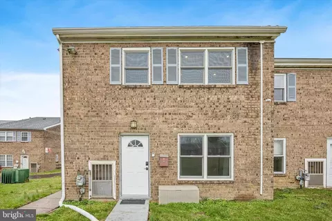 12135 Academy Rd #19, Philadelphia, PA 19154