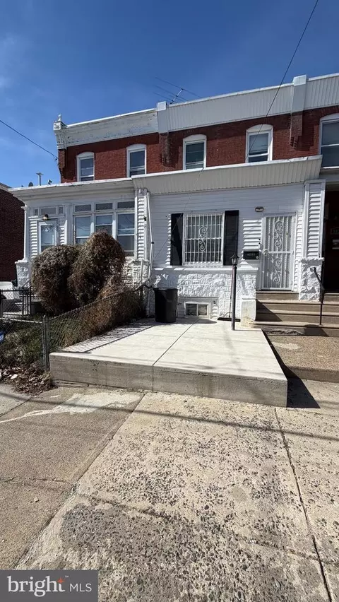 6030 Walker St, Philadelphia, PA 19135