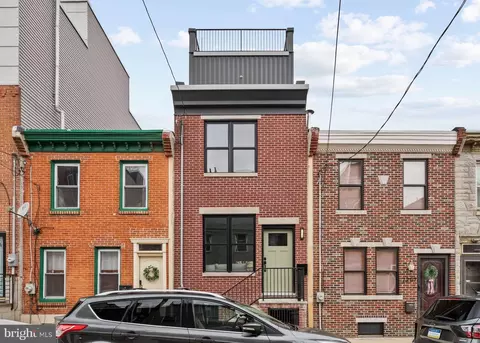 2209 Montrose St, Philadelphia, PA 19146