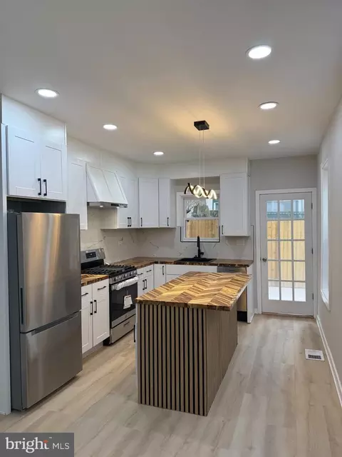 1630 N Newkirk St, Philadelphia, PA 19121