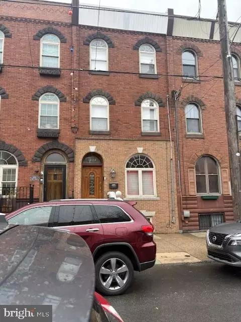 1232 Wolf St, Philadelphia, PA 19148