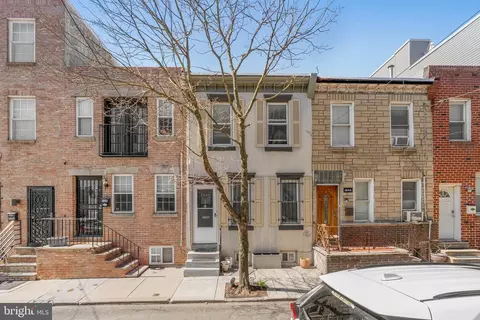 1046 S Dorrance St, Philadelphia, PA 19146