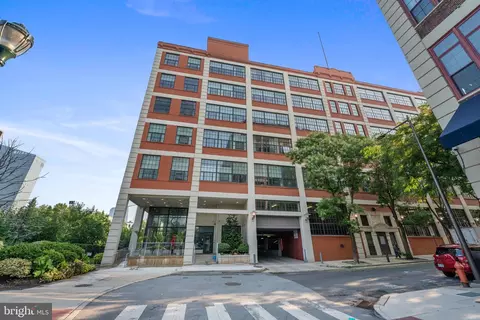 2429 41 Locust St #319, Philadelphia, PA 19103