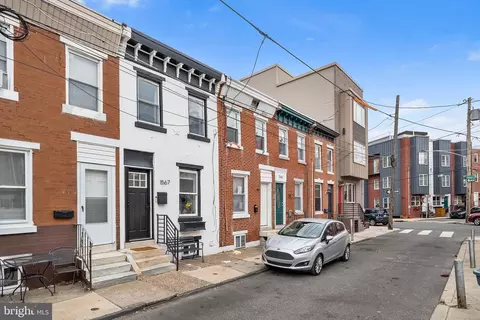 1567 E Hewson St, Philadelphia, PA 19125