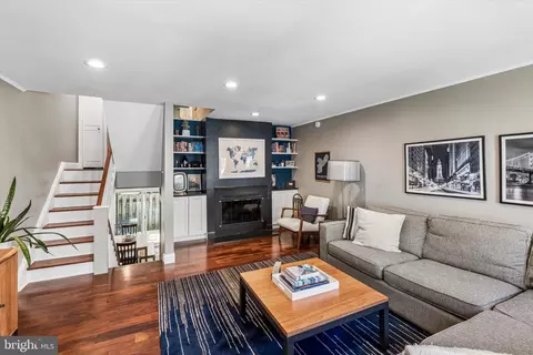 716 S Clifton St, Philadelphia, PA 19147