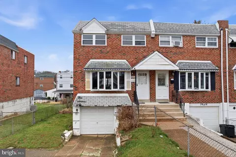3616 Bandon Dr, Philadelphia, PA 19154