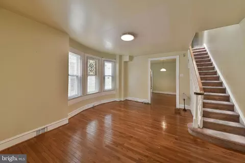 5331 Race St, Philadelphia, PA 19139