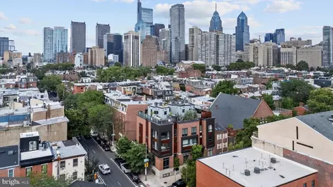 2147 Lombard St, Philadelphia, PA 19146