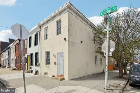 2438 Tulip St, Philadelphia, PA 19125