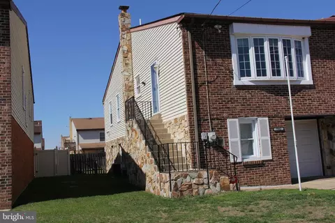 7902 Brous Ave, Philadelphia, PA 19152