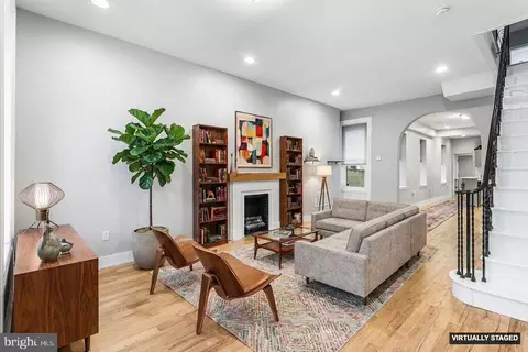 2340 W Thompson St, Philadelphia, PA 19121