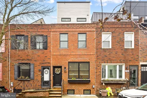 754 N Croskey St, Philadelphia, PA 19130