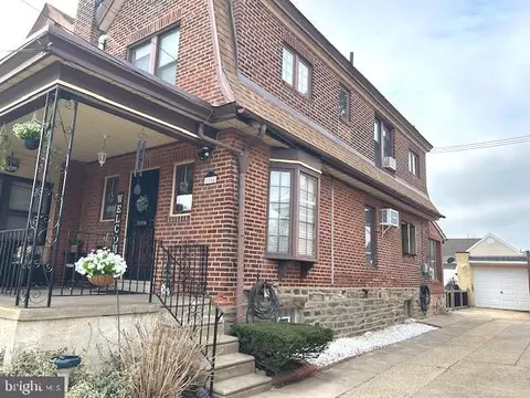 1804 Hoffnagle St, Philadelphia, PA 19152