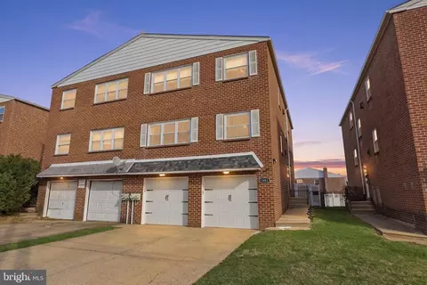 7921 Fairfield St, Philadelphia, PA 19152