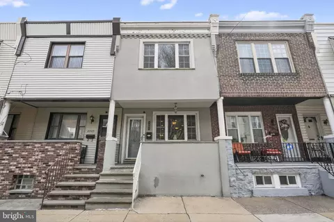 2907 S Sydenham St, Philadelphia, PA 19145