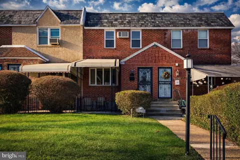 8660 Forrest Ave, Philadelphia, PA 19150