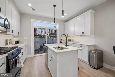 2242 N Reese St, Philadelphia, PA 19133