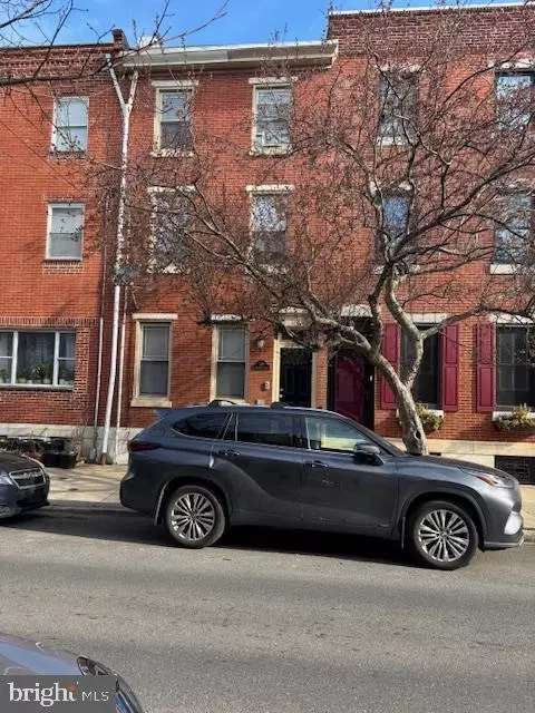 319 Wharton St, Philadelphia, PA 19147