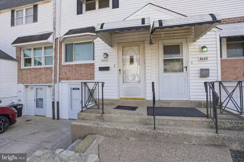 3641 N Hereford Ln, Philadelphia, PA 19114