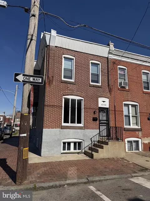 6750 Hegerman St, Philadelphia, PA 19135