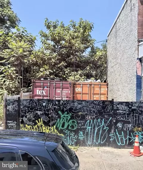 3066 N Lee St, Philadelphia, PA 19134