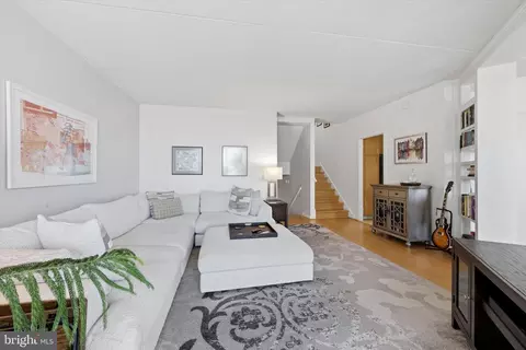 2301 00 Cherry St #4A, Philadelphia, PA 19103