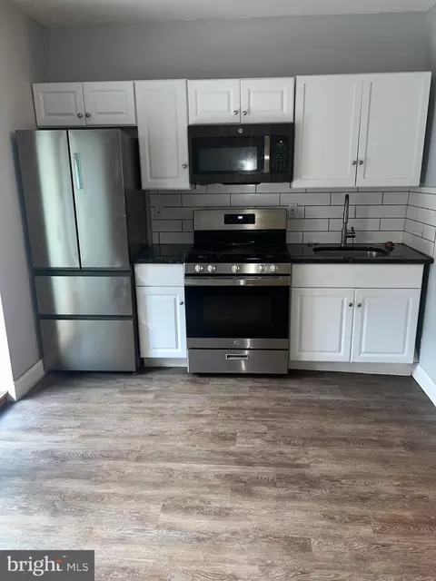 2307 N 26th St, Philadelphia, PA 19132