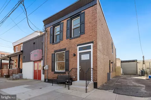 3613 Salmon St, Philadelphia, PA 19134