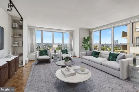 224-30 W Rittenhouse Sq #1410, Philadelphia, PA 19103