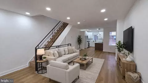 1225 E Cheltenham Ave, Philadelphia, PA 19124