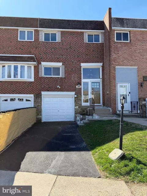 3503 Churchill Ln, Philadelphia, PA 19114