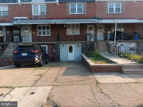 2822 S 64th St, Philadelphia, PA 19142