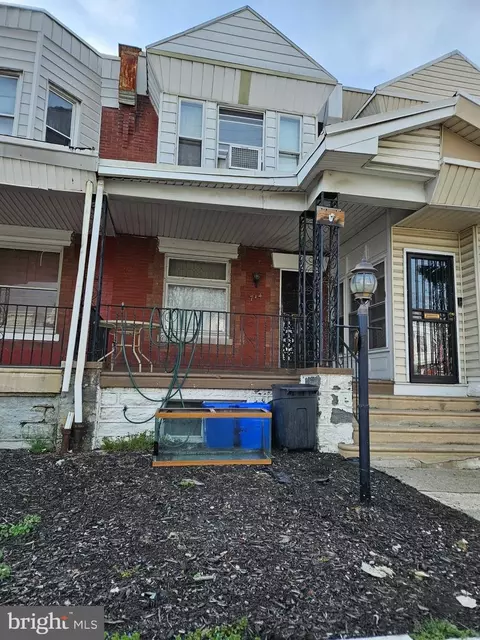 714 S 57th St, Philadelphia, PA 19143