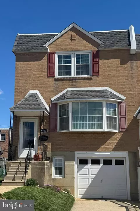 9967 Downing Pl, Philadelphia, PA 19114
