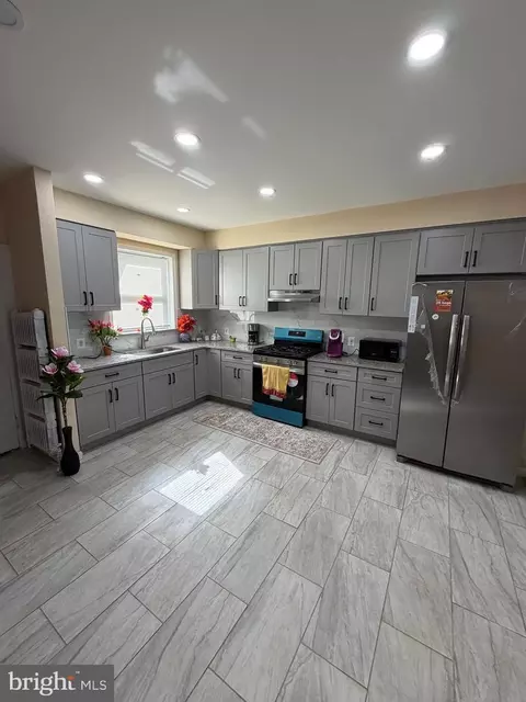 271 S Felton St, Philadelphia, PA 19139