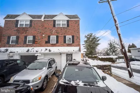 1100 Surrey Rd, Philadelphia, PA 19115