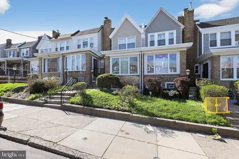 1916 W Nedro Ave, Philadelphia, PA 19141