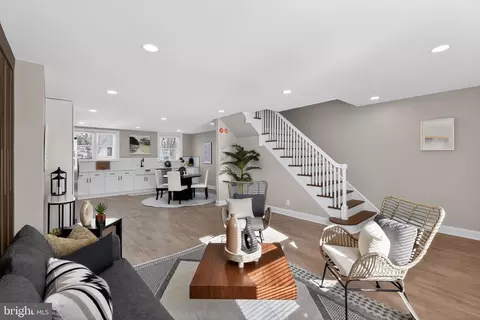 321 E Gorgas Ln, Philadelphia, PA 19119