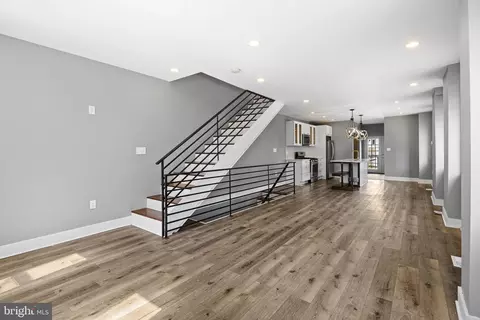 4626 E Thompson St, Philadelphia, PA 19137