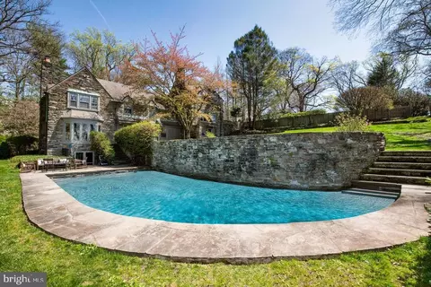 8830 Towanda Street Aka 505 Wchestnut Hill Ave, Philadelphia, PA 19118