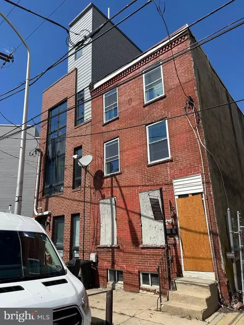 2719 Federal St, Philadelphia, PA 19146