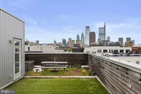 1720 Folsom St #B, Philadelphia, PA 19130