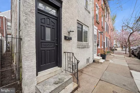 330 E Thompson St, Philadelphia, PA 19125