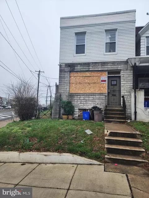 2650 S 61st St, Philadelphia, PA 19142