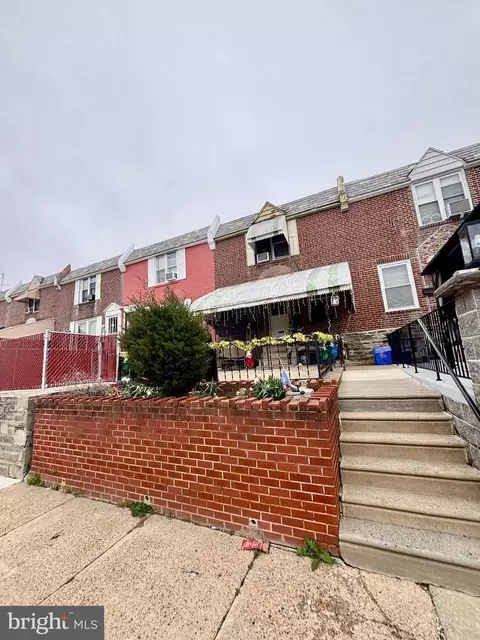613 Anchor St, Philadelphia, PA 19120