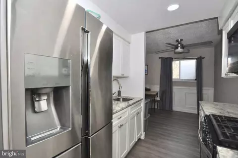 110 30 Byberry Rd #E2, Philadelphia, PA 19116