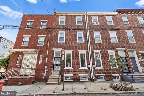 1202 Mount Vernon St, Philadelphia, PA 19123