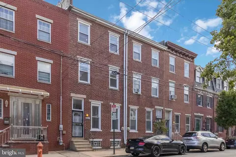 1202 Mount Vernon St, Philadelphia, PA 19123